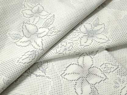 平和屋着物●本場大島紬　白大島　9マルキ　草花文　正絹　逸品　未使用　CAAU1911yc