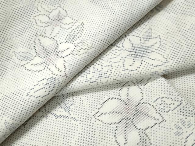 平和屋着物●本場大島紬　白大島　9マルキ　草花文　正絹　逸品　未使用　CAAU1911yc