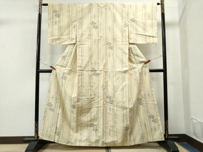 平和屋着物●上質な紬 草花文 正絹 逸品 CAAU1946yc
