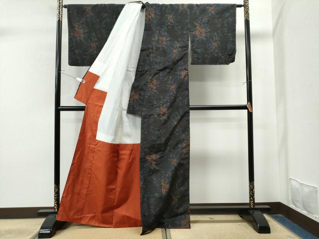 平和屋着物●上質な紬 花唐草文 黒地 正絹 逸品 未使用 CAAU1992yc