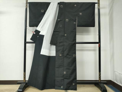 平和屋着物●本場大島紬 兎 正絹 逸品 CAAU1997yc