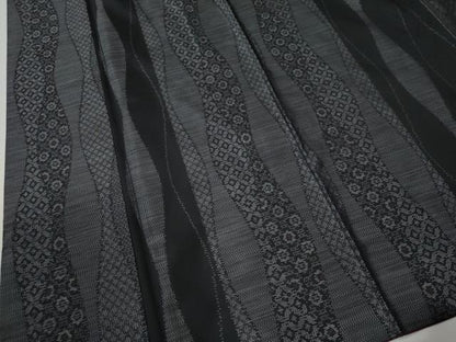 平和屋着物●本場大島紬　立涌吉祥花文　正絹　逸品　CAAU2007yc