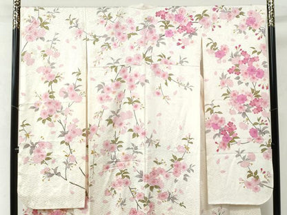 平和屋着物●豪華振袖　駒刺繍　枝桜文　金彩　正絹　逸品　CAAU2070yc