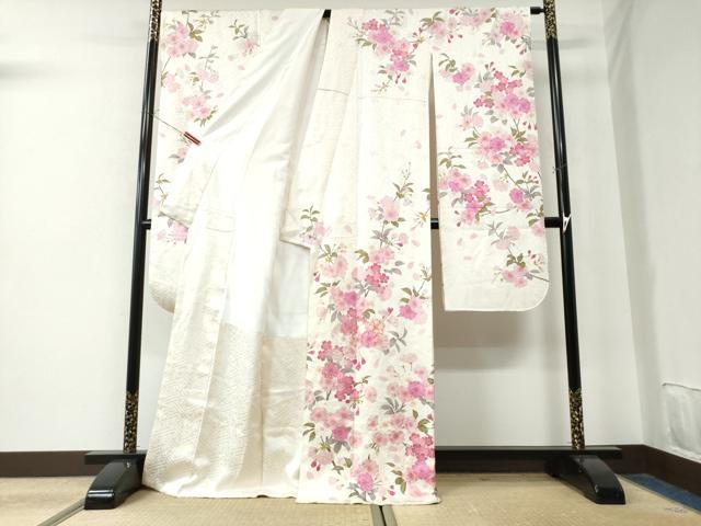 平和屋着物●豪華振袖　駒刺繍　枝桜文　金彩　正絹　逸品　CAAU2070yc