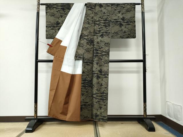 平和屋着物●本場大島紬 9マルキ 樹林風景文 正絹 逸品 CAAU2095yc