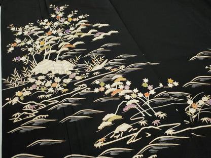 平和屋着物●訪問着 御所解松竹梅花文 黒地 金彩 正絹 逸品 CAAU2098yc