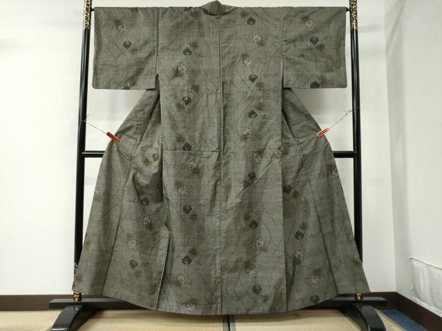 平和屋着物●本場大島紬 9マルキ 蔦の葉文 正絹 逸品 CAAU2187yc