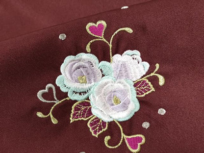 平和屋着物●女性　行灯袴　総刺繍　花唐草文　葡萄色　卒業式　洗える着物　未使用　CAAU2372yc
