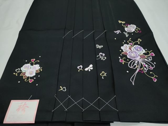 平和屋着物●女性 行灯袴 総刺繍 花唐草文 黒地 卒業式 洗える着物 未使用 CAAU2267yc