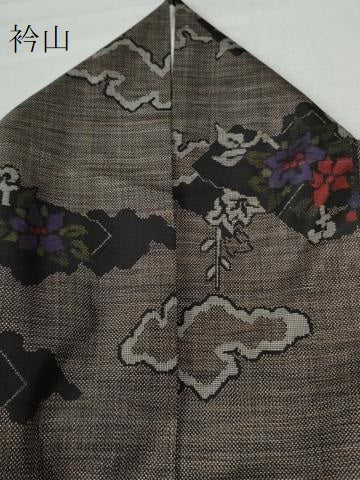平和屋着物●本場大島紬 9マルキ 雲取り破れ色紙草花文 正絹 逸品 CAAU2379yc