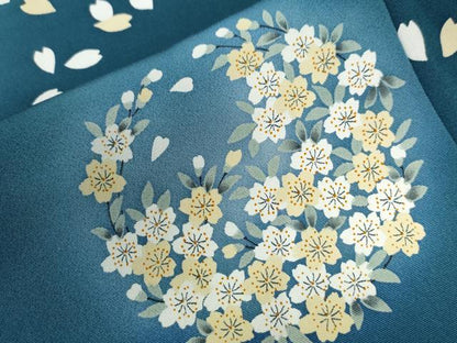 平和屋着物●訪問着　舞桜文　蛍暈し　正絹　逸品　CAAU2381yc