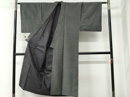 平和屋着物●男性　紬　吉祥文　黒地　正絹　逸品　CAAU2391yc