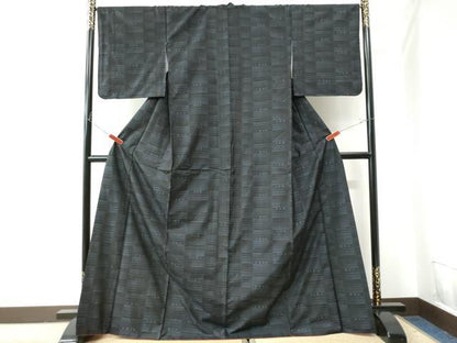 平和屋着物●本場大島紬　吉祥文　正絹　逸品　CAAU2488yc