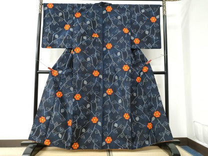 平和屋着物●上質な紬　枝花文　正絹　逸品　CAAU2530yc