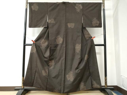 平和屋着物●本場大島紬 地空き 草花文 正絹 逸品 CAAU2701yc