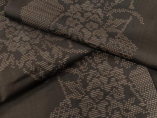 平和屋着物●本場大島紬 地空き 草花文 正絹 逸品 CAAU2701yc