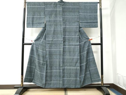 平和屋着物●結城紬 80亀甲 横段吉祥文 正絹 逸品 CAAU2712yc