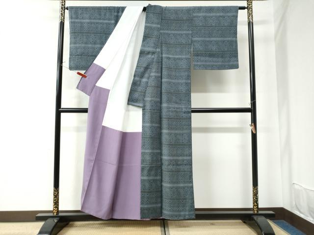 平和屋着物●結城紬 80亀甲 横段吉祥文 正絹 逸品 CAAU2712yc