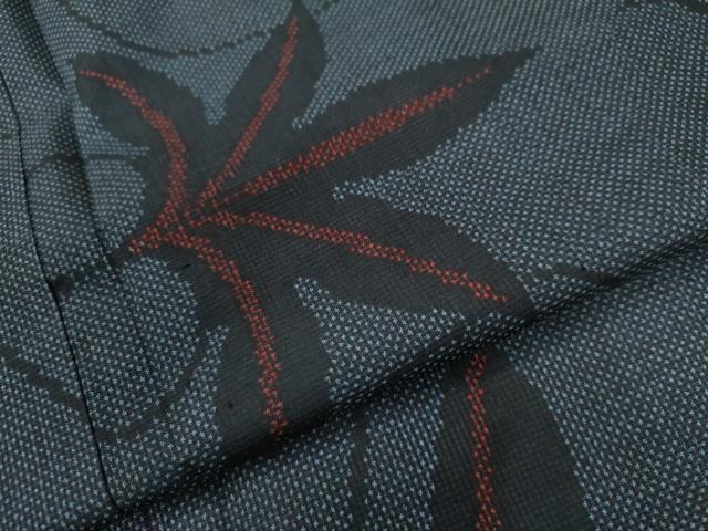平和屋着物●本場大島紬 7マルキ 唐草文 正絹 逸品 CAAU2716yc