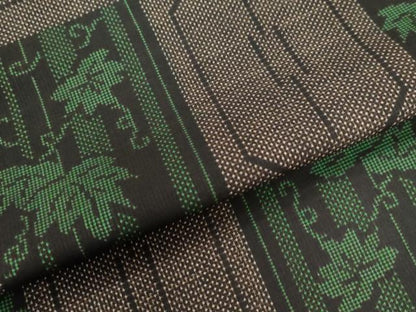 平和屋着物●本場大島紬　7マルキ　変わり市松吉祥蔦の葉文　正絹　逸品　CAAU2724yc