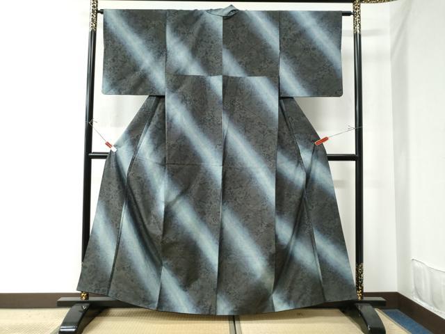 平和屋着物●本場大島紬 9マルキ 斜線吉祥文 正絹 逸品 CAAU2779yc