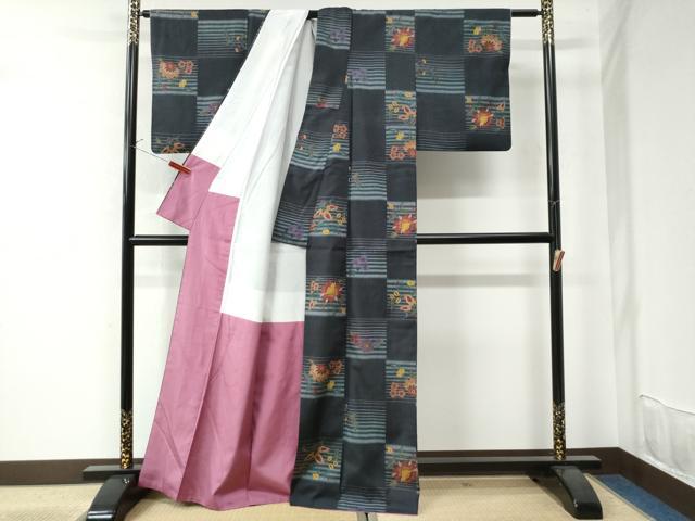 平和屋着物●上質な小紋 紬地 変わり市松更紗草花文 金彩 正絹 逸品 CAAU2785yc