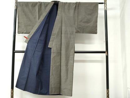 平和屋着物●男性 本場大島紬 亀甲柄 正絹 逸品 未使用 CAAU2857yc