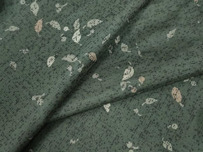 平和屋着物●本場染大島紬 舞葉文 正絹 逸品 CAAU2946yc