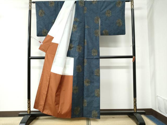 平和屋着物●本場大島紬 7マルキ 亀甲重ね吉祥文 正絹 逸品 CAAU2987yc