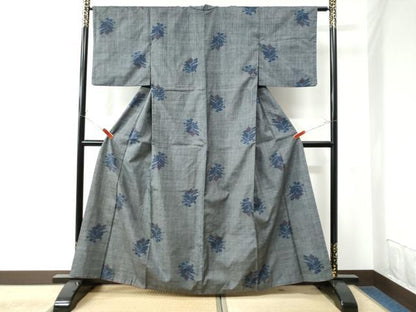 平和屋着物●本場大島紬　7マルキ　草花文　正絹　逸品　CAAU2994yc