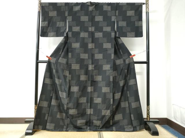 平和屋着物●上質な紬 短冊吉祥文 黒地 正絹 逸品 CAAU3009yc