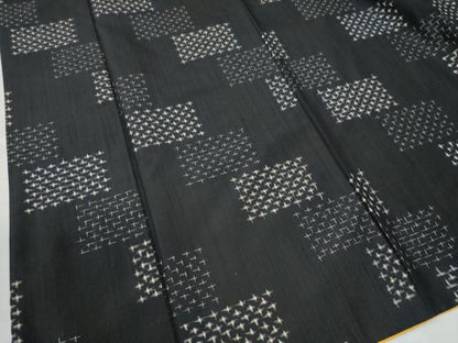 平和屋着物●上質な紬 短冊吉祥文 黒地 正絹 逸品 CAAU3009yc