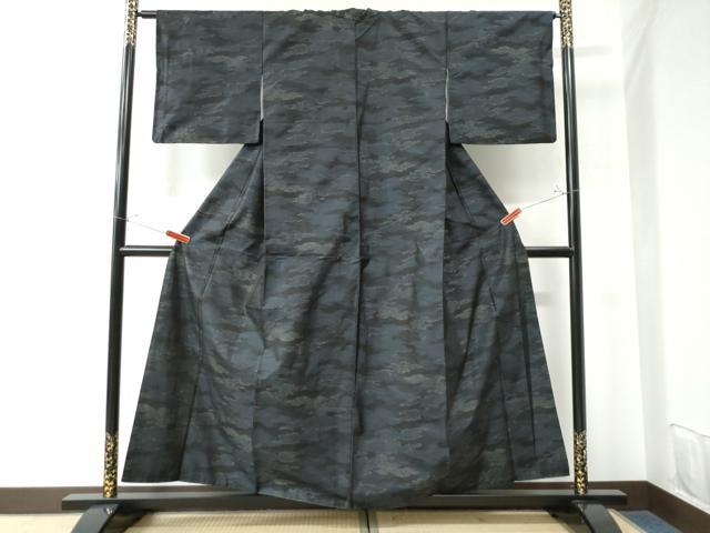 平和屋着物●本場大島紬　霞吉祥文　正絹　逸品　CAAU3105yc