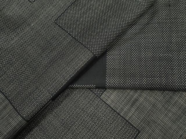 平和屋着物●本場大島紬 150亀甲 色紙重ね文 正絹 逸品 CAAU3108yc