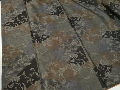平和屋着物●本場大島紬 更紗花唐草文 正絹 逸品 CAAU3130yc