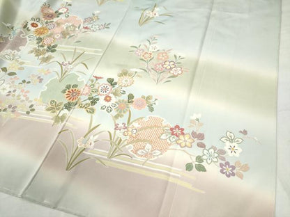 平和屋着物●創業460年・千總　訪問着　駒刺繍　雪輪秋草文　暈し染め　金彩　正絹　逸品　未使用　CAAU3165yc