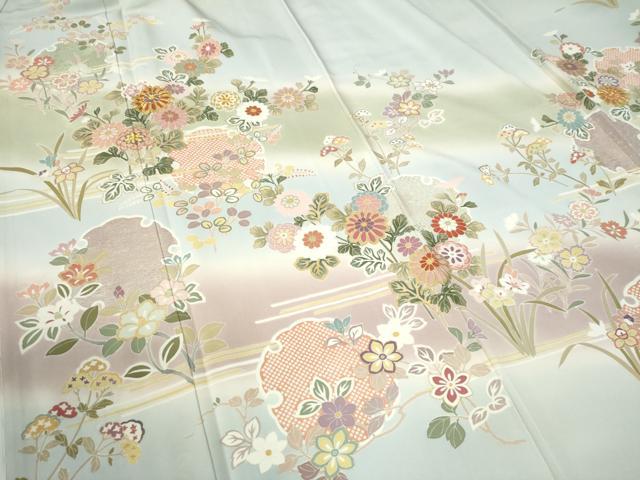 平和屋着物●創業460年・千總　訪問着　駒刺繍　雪輪秋草文　暈し染め　金彩　正絹　逸品　未使用　CAAU3165yc