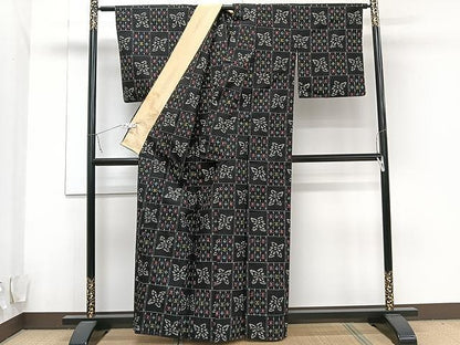 平和屋着物▽上質な紬 単衣 市松花文 黒地 正絹 逸品 CAAU3860xi