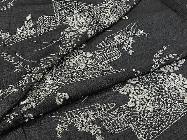 平和屋着物▽上質な紬　単衣　草花文　黒地　正絹　逸品　CAAU3900xi