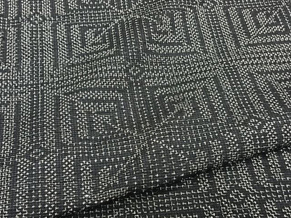平和屋着物▽上質な紬 単衣 幾何学文 黒地 正絹 逸品 CAAU3912xi