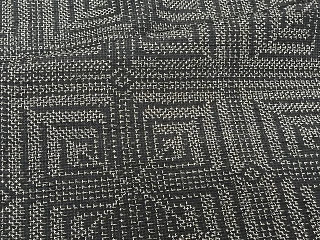 平和屋着物▽上質な紬 単衣 幾何学文 黒地 正絹 逸品 CAAU3912xi