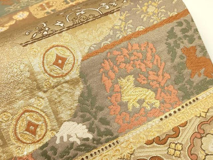平和屋着物▼六通柄袋帯　唐織　名物裂　金糸　正絹　逸品　CAAU5790ak