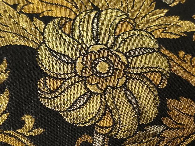 平和屋着物▼六通柄袋帯　唐織　しょうざん　更紗花文　黒地　金糸　正絹　逸品　CAAU5996ak