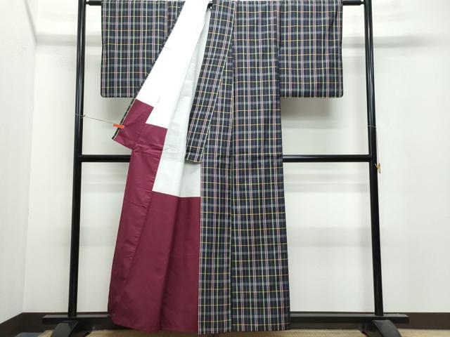 平和屋着物●本場縞大島紬　格子柄　正絹　逸品　CAAU9689vf