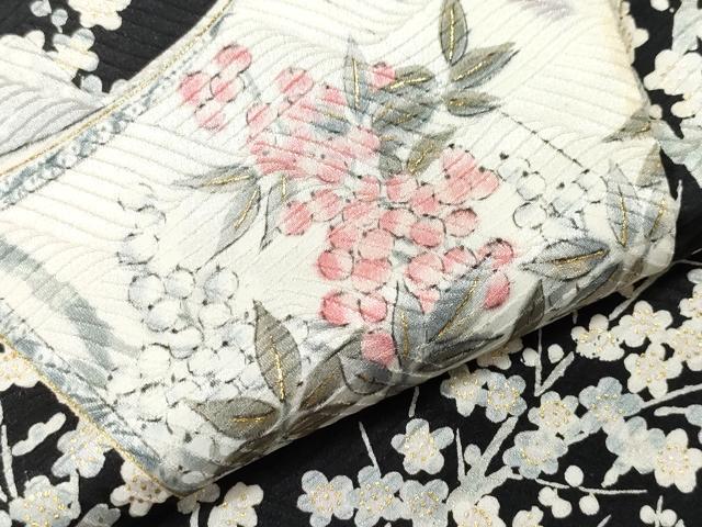 平和屋着物●創業460年・千總　振袖　冊子枝花文　黒地　金彩　正絹　逸品　CAAU9757vf