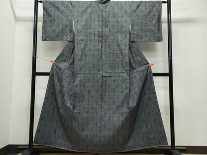 平和屋着物●本場大島紬 7マルキ 麻の葉文 正絹 逸品 CAAU9859vf