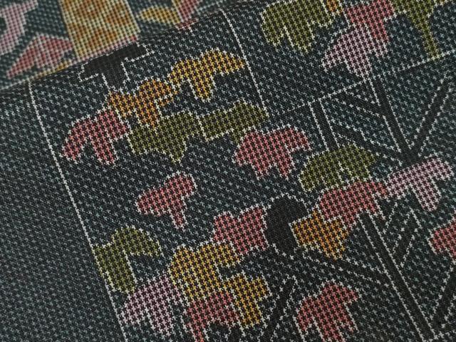 平和屋着物■上質な紬　色紙重ね草花文　正絹　逸品　CAAV2616ev