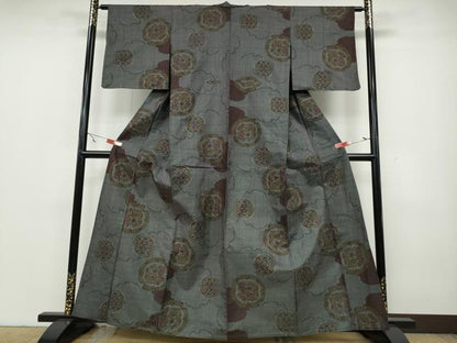 平和屋着物▽本場大島紬 単衣 9マルキ 雪輪動物花文 正絹 逸品 CAAV3165ut