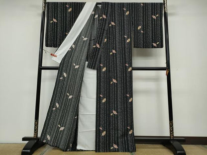平和屋着物▽小紋 単衣 舞草花文 黒地 洗える着物 CAAV3188ut