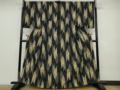 平和屋着物▽小紋 単衣 矢羽舞桜文 黒地 洗える着物 CAAV3193ut